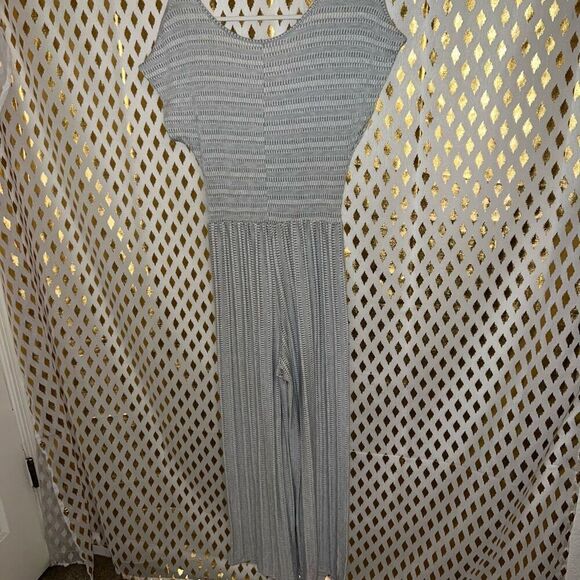 CAUTION TO THE WIND Gray Ribbed Tie-Front Jumpsuit size M - Picture 4 of 7